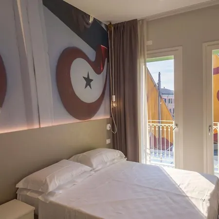 Porto Canale فندق مبيت وإفطار