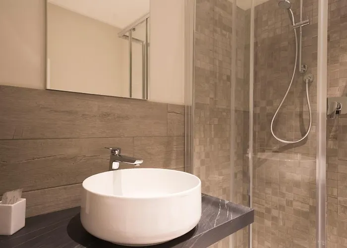 Porto Canale 4* 切塞纳蒂科