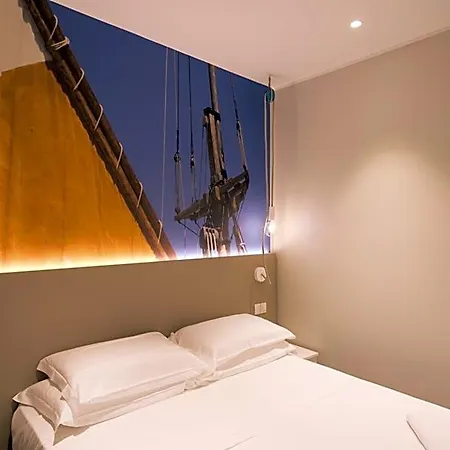 Porto Canale Bed & Breakfast 4*