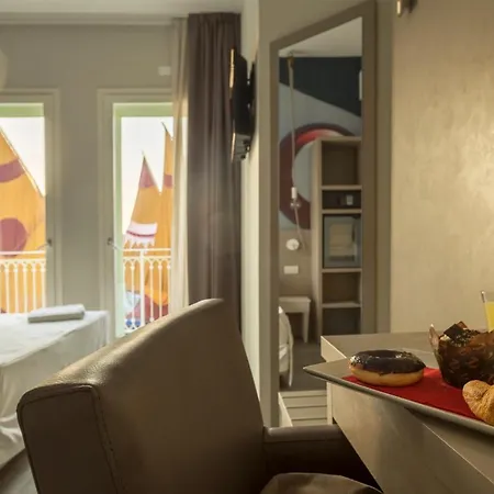 Porto Canale לינה וארוחת בוקר צ'סנטיקו