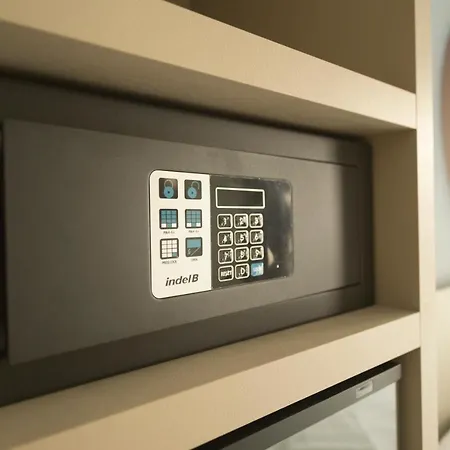 Porto Canale 4* צ'סנטיקו